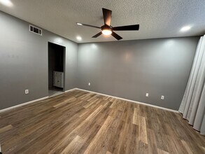 6062 Willowpointe Cir in Orlando, FL - Building Photo - Building Photo