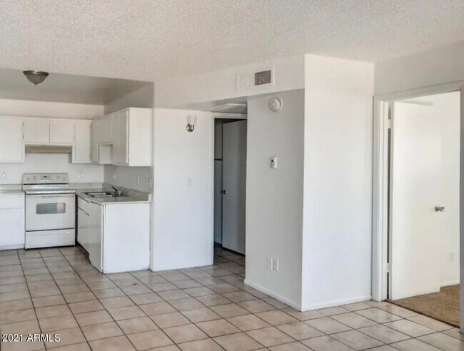 1709 W Mountain View Rd in Phoenix, AZ - Building Photo - Building Photo