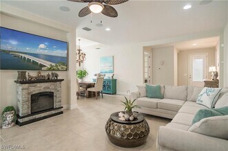 14507 Manchester Dr in Naples, FL - Building Photo - Building Photo