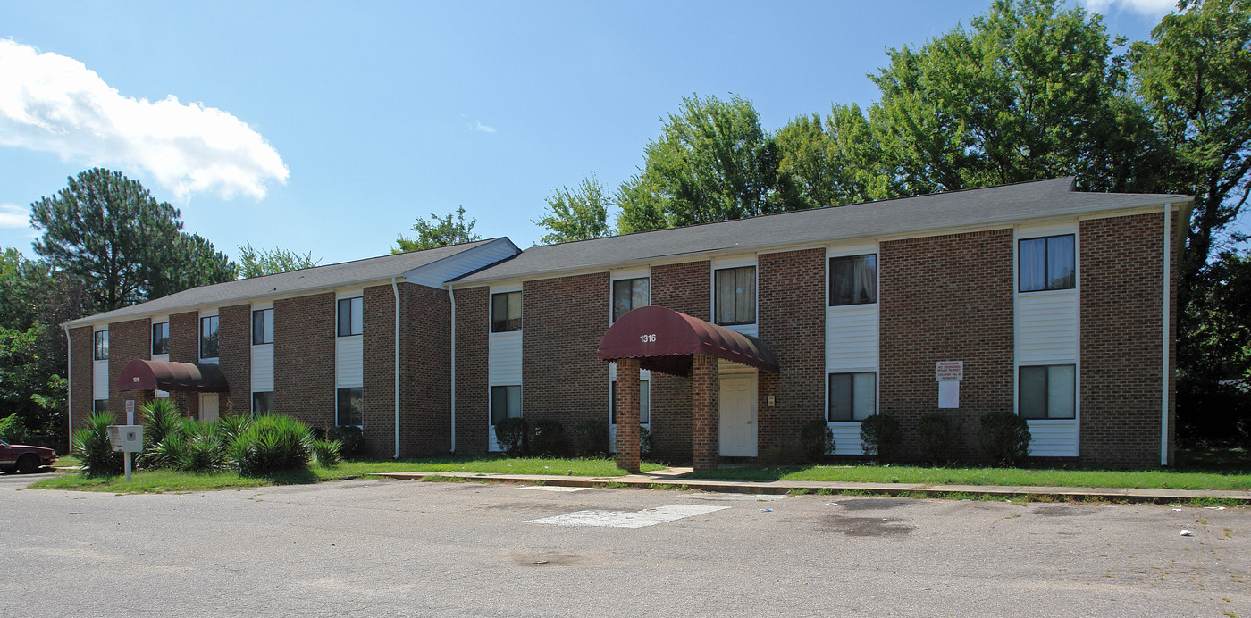 1316 Oakwood Ave in Raleigh, NC - Building Photo