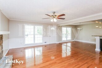 2103 Dayron Cir NE in Marietta, GA - Building Photo - Building Photo