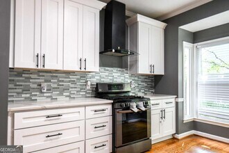 304 Bridle Path in Marietta, GA - Building Photo - Building Photo