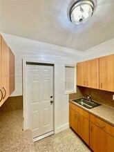 155 SW 71st Ave in Miami, FL - Building Photo - Building Photo