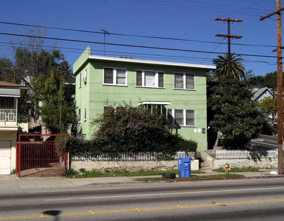 1227-1231 N Alvarado St in Los Angeles, CA - Building Photo