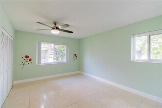 4156 NW 90th Ave, Unit 202 in Coral Springs, FL - Building Photo - Building Photo