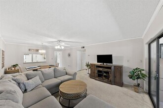 2693 Sabal Springs Cir in Clearwater, FL - Building Photo - Building Photo