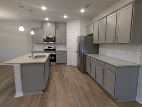 524 Prestonfield Wy in Garner, NC - Foto de edificio - Building Photo