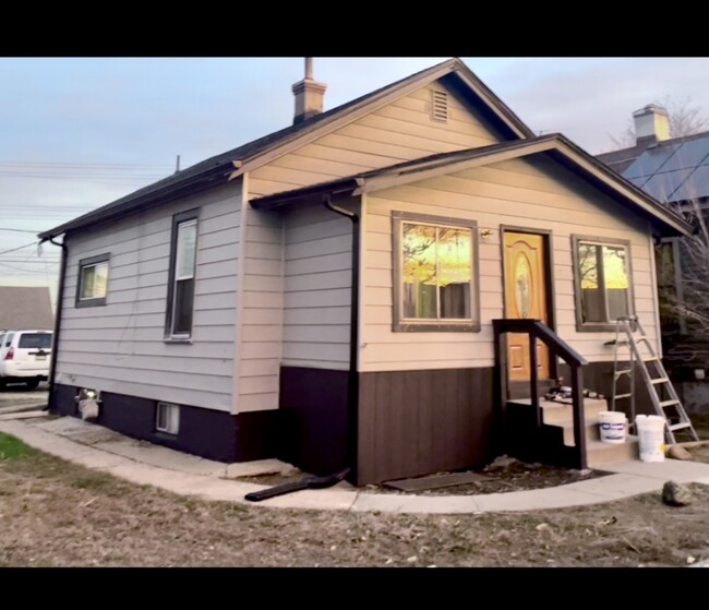 4872 Lincoln St, Unit Single Family Home in Denver, CO - Building Photo - Building Photo