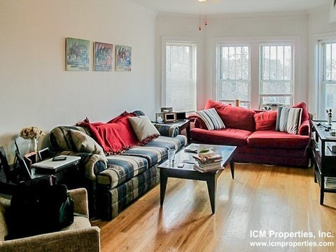property at 4820 N Wolcott Ave