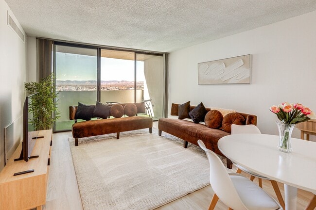 property at 1020 15th St