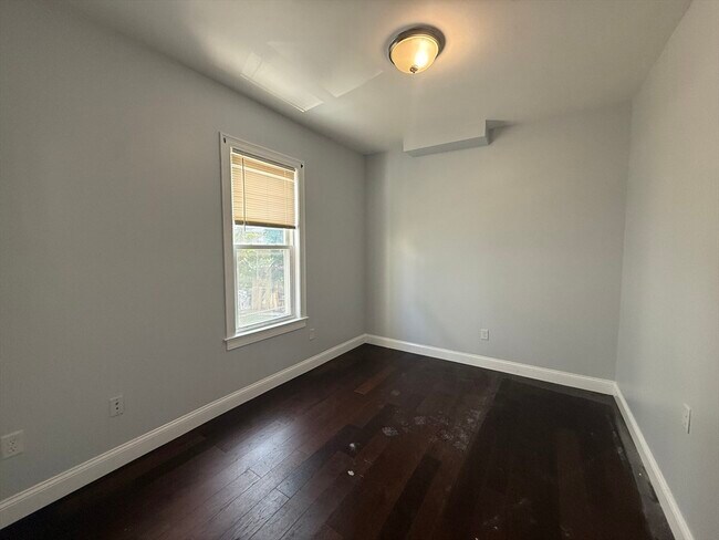 21 Sydney St, Unit 1 in Boston, MA - Building Photo - Building Photo
