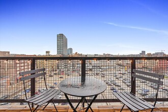 321 S Sangamon St in Chicago, IL - Building Photo - Building Photo