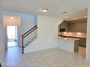 817 Cherry Elm Dr in St. Augustine, FL - Foto de edificio - Building Photo