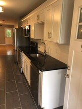 935 Broad St in Emmaus, PA - Building Photo - Building Photo