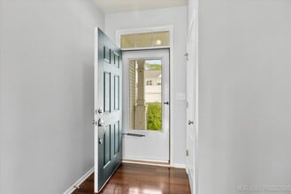 5734 Oak Ridge Way in Lisle, IL - Building Photo - Building Photo