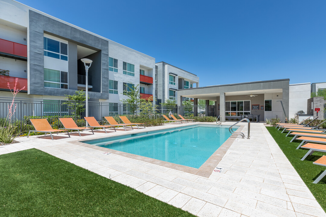 Residences on First in Mesa, AZ - Building Photo