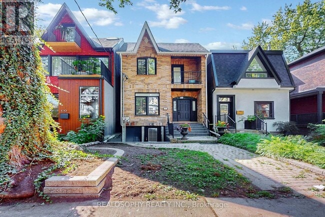 property at 102 Morse St