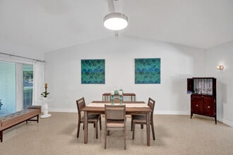 2616 NE 27th Terrace in Fort Lauderdale, FL - Building Photo - Building Photo