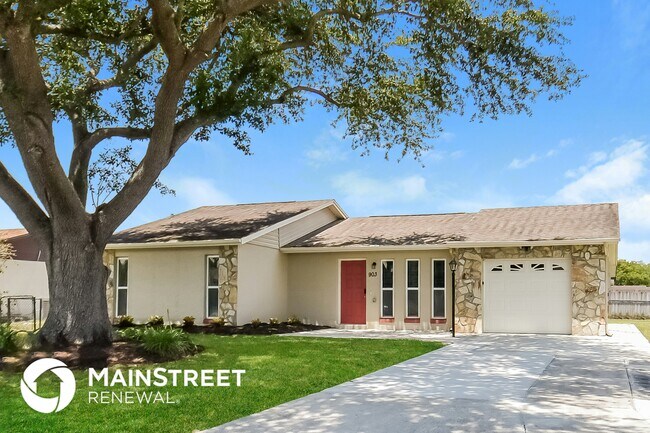 903 Ashwood Ct in Kissimmee, FL - Foto de edificio - Building Photo