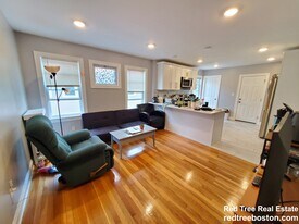 7 Elmira St in Boston, MA - Building Photo