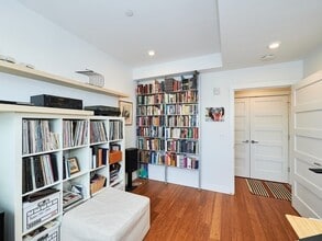 290 Highland Ave, Unit 3A in Somerville, MA - Building Photo - Building Photo