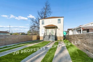 2632 Annette St in New Orleans, LA - Building Photo