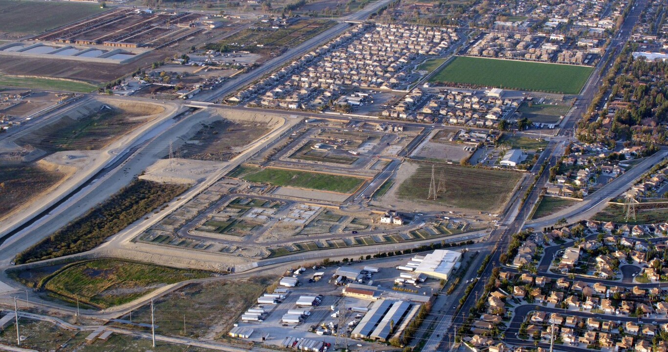 Lennar at Whispering Wind in Ontario, CA - Building Photo