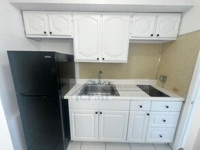 120 Isle of Venice Dr in Fort Lauderdale, FL - Building Photo - Building Photo