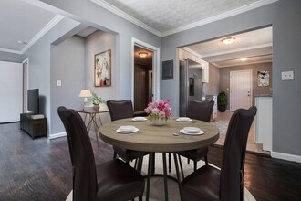 120 Burbank Dr NW in Atlanta, GA - Building Photo - Building Photo