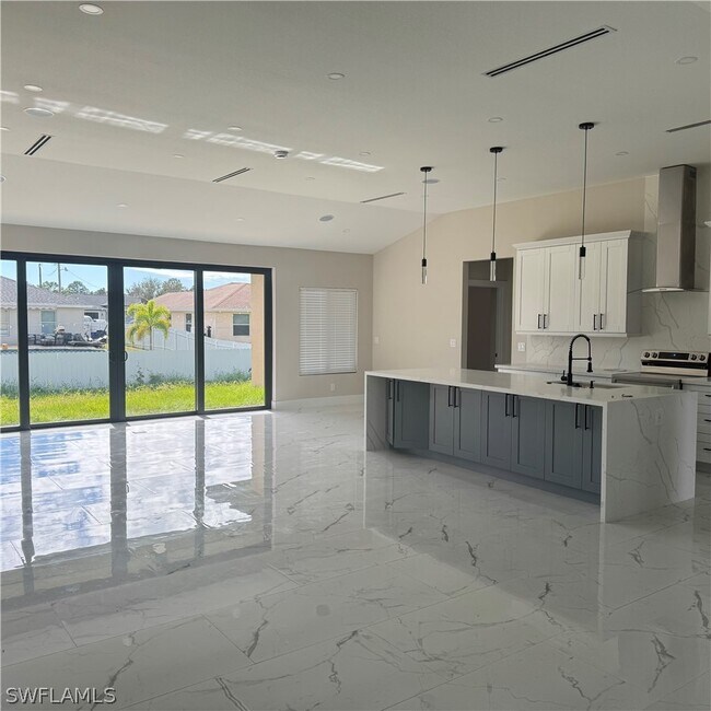 property at 2805 24th St W