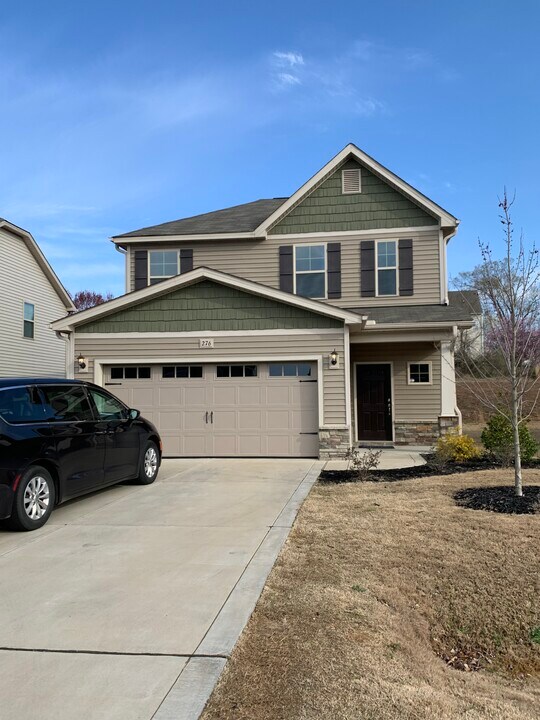 276 E Webber Ln in Clayton, NC - Building Photo