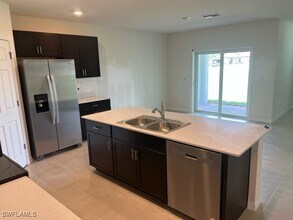 25118 Doredo Dr in Punta Gorda, FL - Building Photo - Building Photo