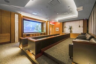 811 Buffalo Pk Dr in Houston, TX - Building Photo - Building Photo