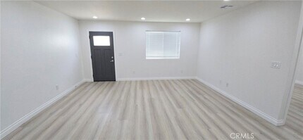 10818 Long Beach Blvd, Unit A in Lynwood, CA - Building Photo - Building Photo