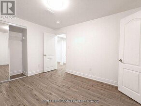 359 Emmett Landing in Milton, ON - Building Photo - Building Photo