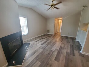 672 Bartons Landing Pl in Fayetteville, NC - Building Photo - Building Photo