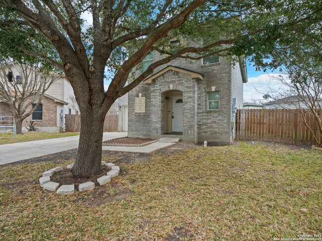 property at 3951 Tarrant Trail