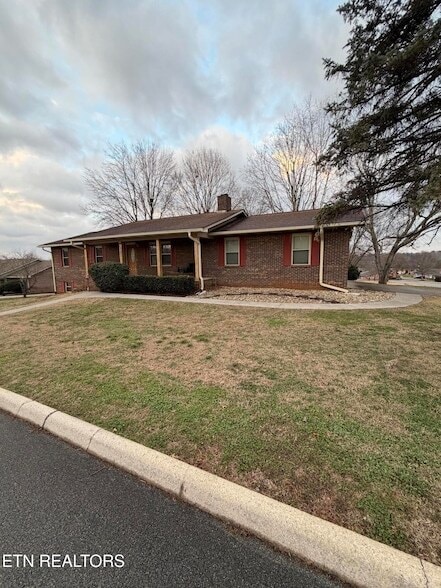 1501 Woodbury Ct in Maryville, TN - Building Photo - Building Photo