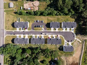 385 Tuckahoe Rd in Monroe, NJ - Building Photo - Building Photo