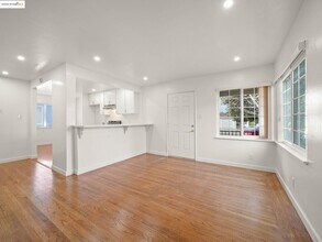 1274 Terra Ave in San Leandro, CA - Building Photo - Building Photo