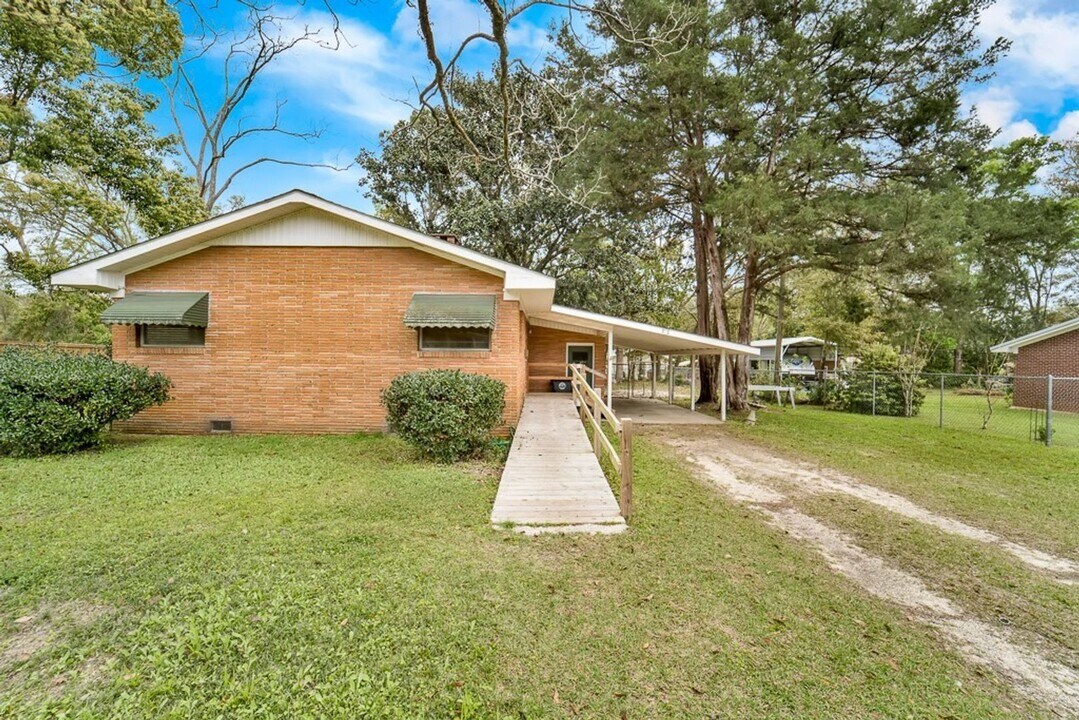 359 Wisteria St in Fairhope, AL - Foto de edificio