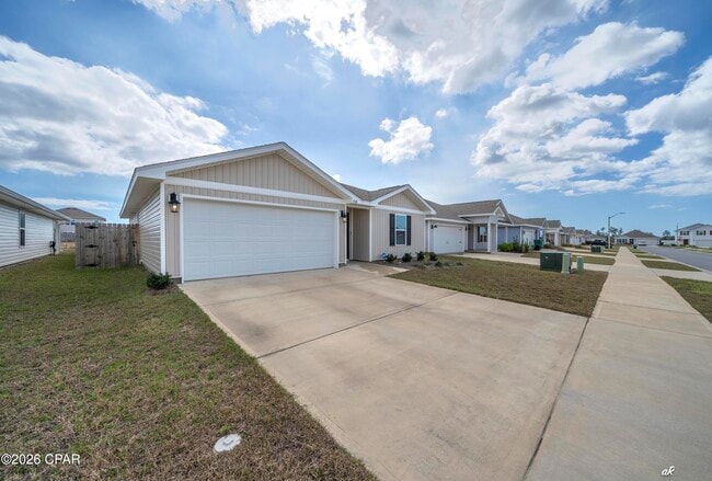5028 Rivergrass Dr in Panama City, FL - Building Photo - Building Photo
