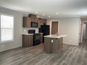 102 Bluejay Hill in House Springs, MO - Foto de edificio - Building Photo