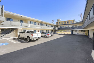 Center Street Flats in Reno, NV - Building Photo - Building Photo