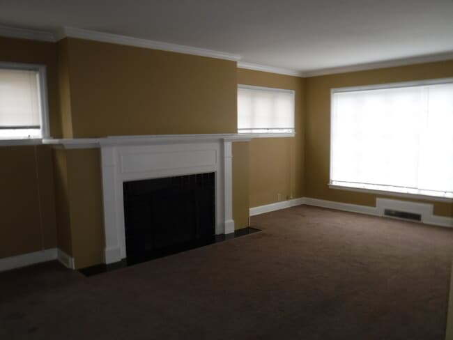 1208 S Belt Hwy in St. Joseph, MO - Building Photo - Building Photo