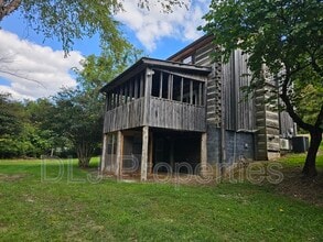 1273 Harbin Rd in Dandridge, TN - Building Photo - Building Photo