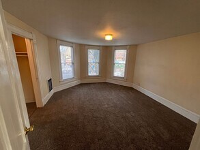 1-340 1/2 E 11th Ave in Eugene, OR - Building Photo - Building Photo