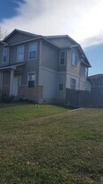 14001 Cambourne Dr in Pflugerville, TX - Building Photo