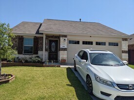 345 Navidad Trail in Haslet, TX - Building Photo