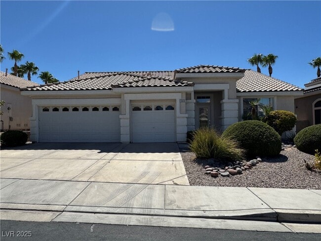 property at 1323 Dream Valley St
